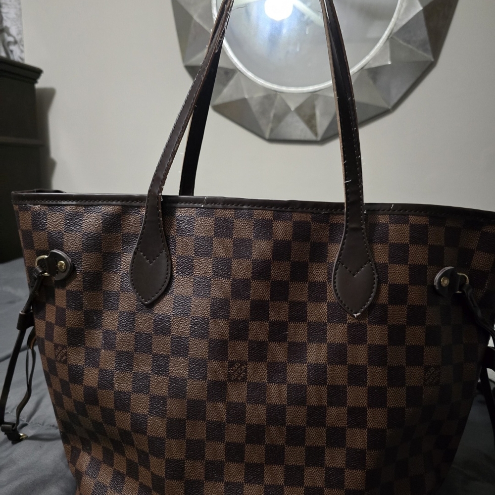 Louis Vuitton Reversible